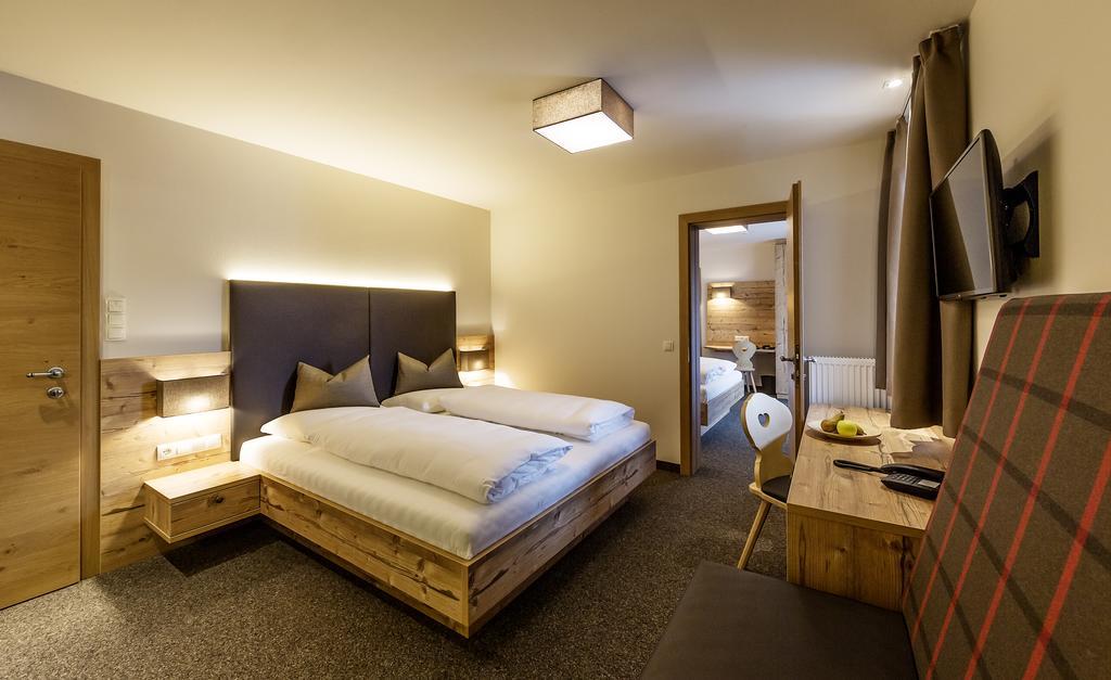 Hotel Anewandter Брунико Номер фото