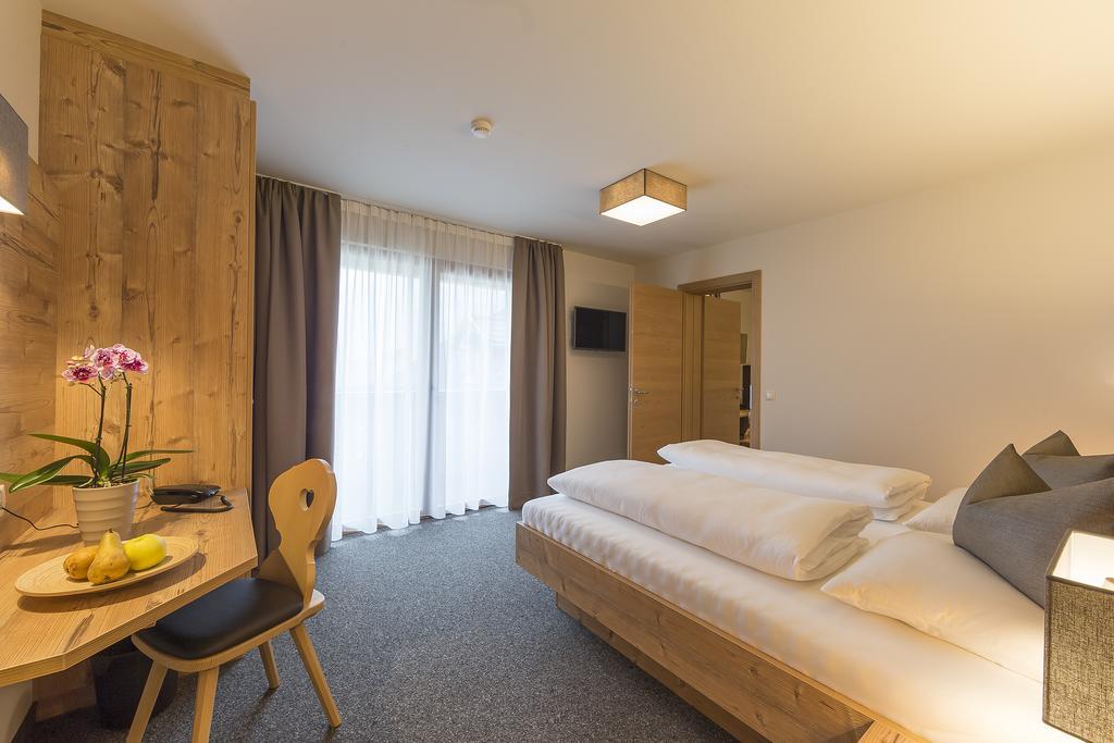 Hotel Anewandter Брунико Экстерьер фото