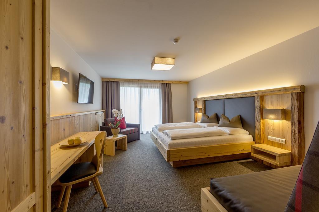 Hotel Anewandter Брунико Номер фото